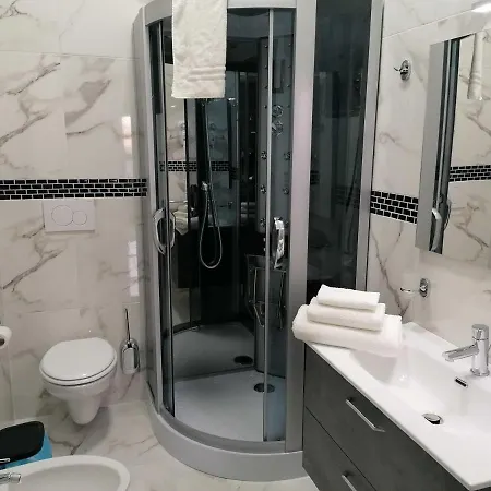 White House 普尔萨诺