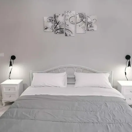 Bed & Breakfast White House