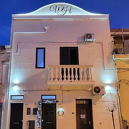 White House Oda ve Kahvaltı 4*