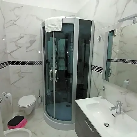 White House 4* Pulsano
