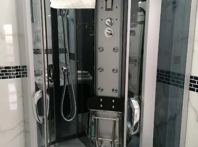 White House Bed & Breakfast